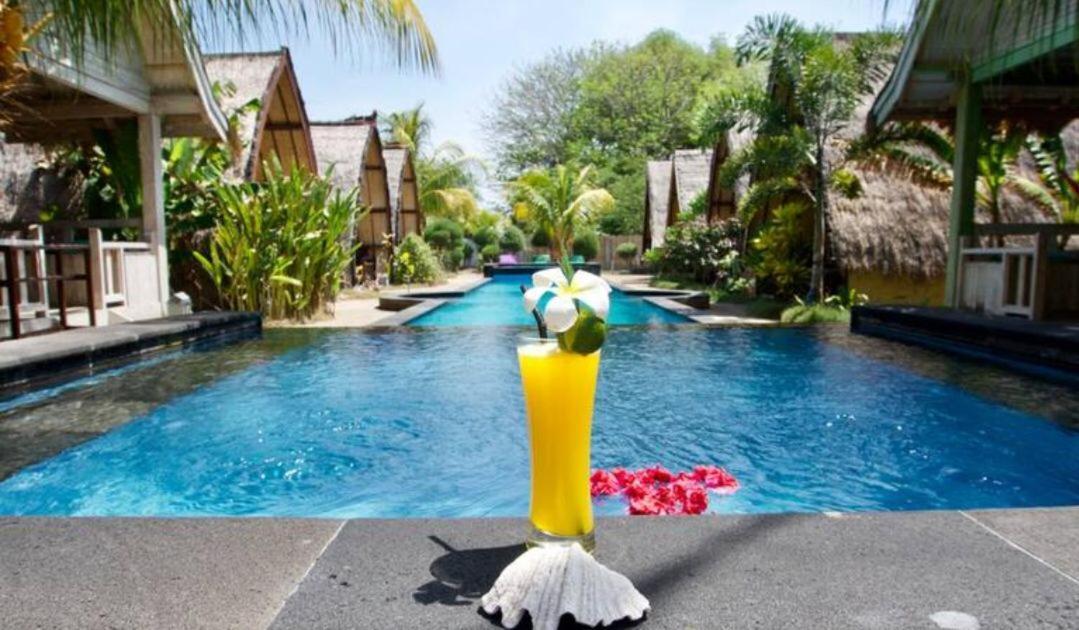 Youpy Bungalows Gili Air Bagian luar foto
