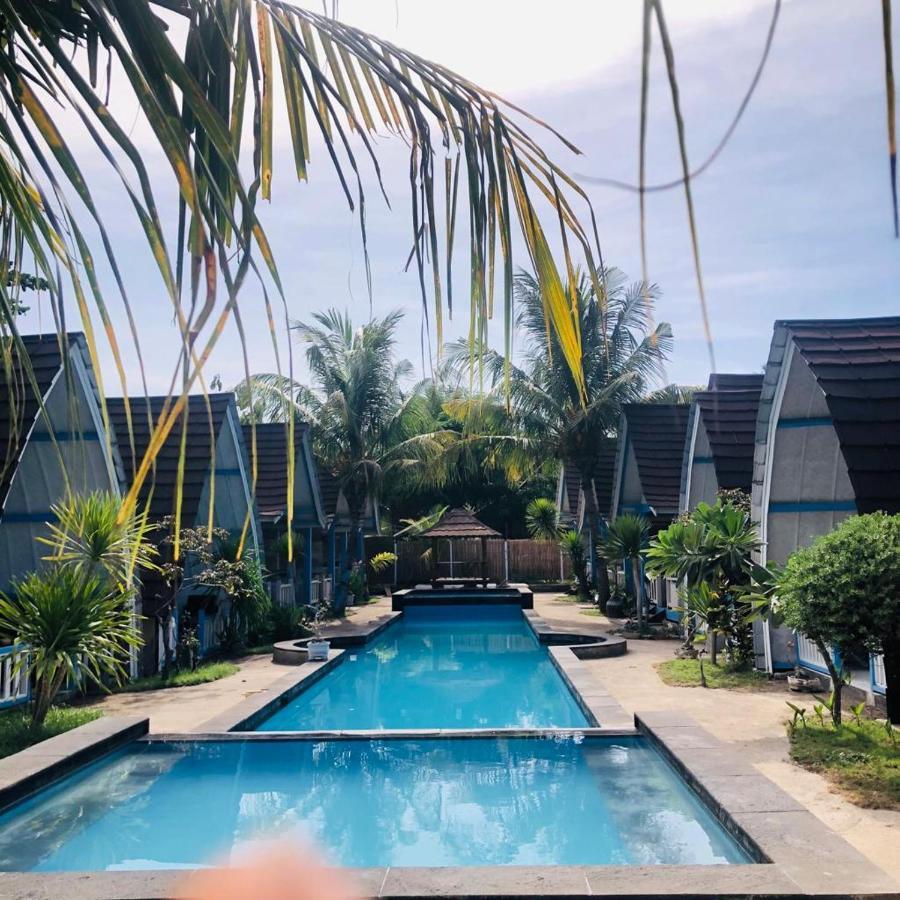 Youpy Bungalows Gili Air Bagian luar foto